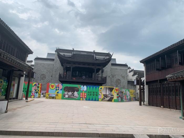 旅顺开展送春联活动